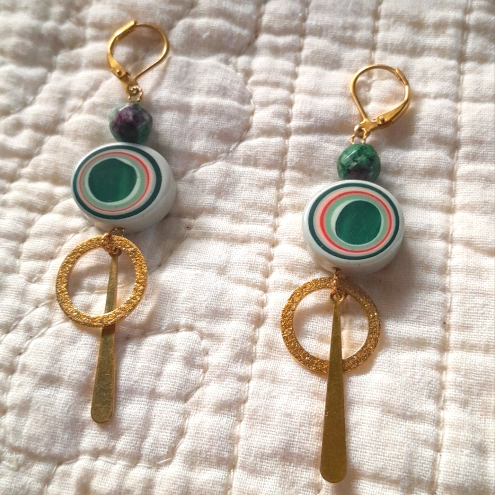 SOLD! 'Lil Green Eyes' Dangles - Picture 3 of 4